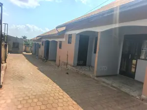 2bdrm Duplex in Seeta-Namuganga for sale