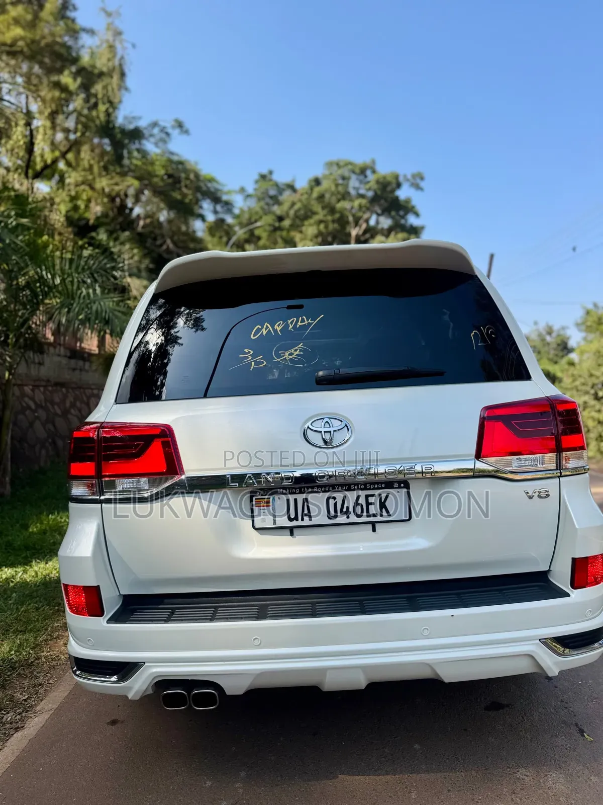 Toyota Land Cruiser 2017 White