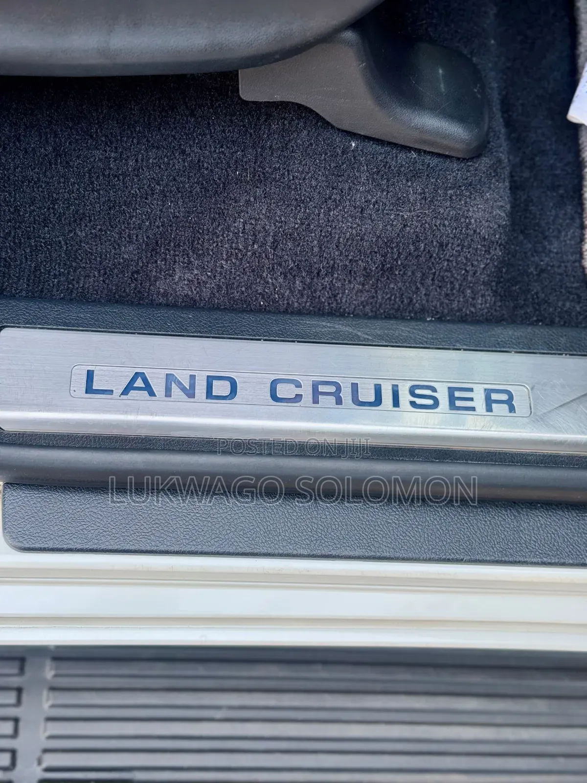 Toyota Land Cruiser 2017 White