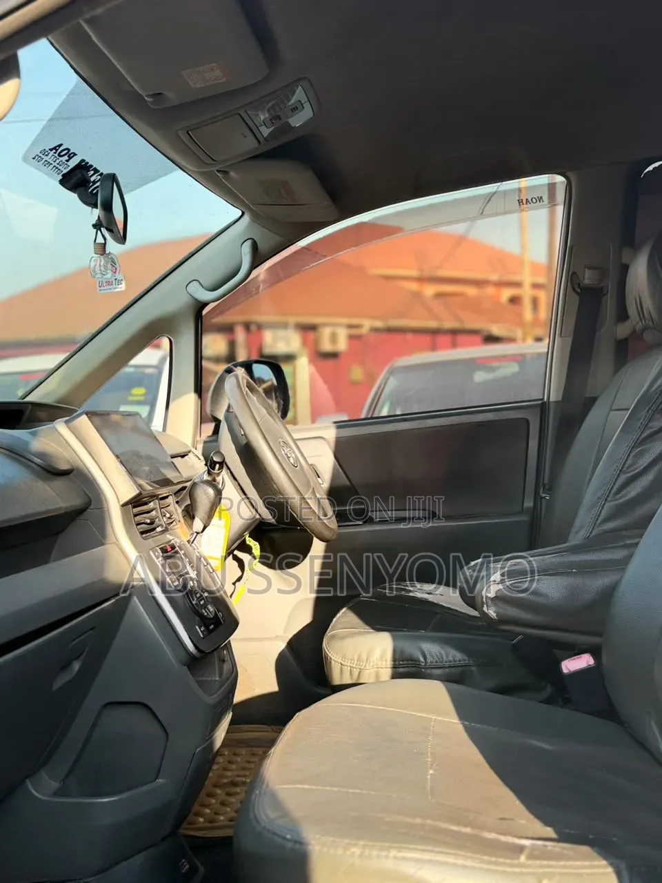 Toyota Noah 2008 Silver