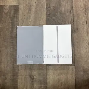 Apple iPad 10.2 (2021) 128 GB Gray