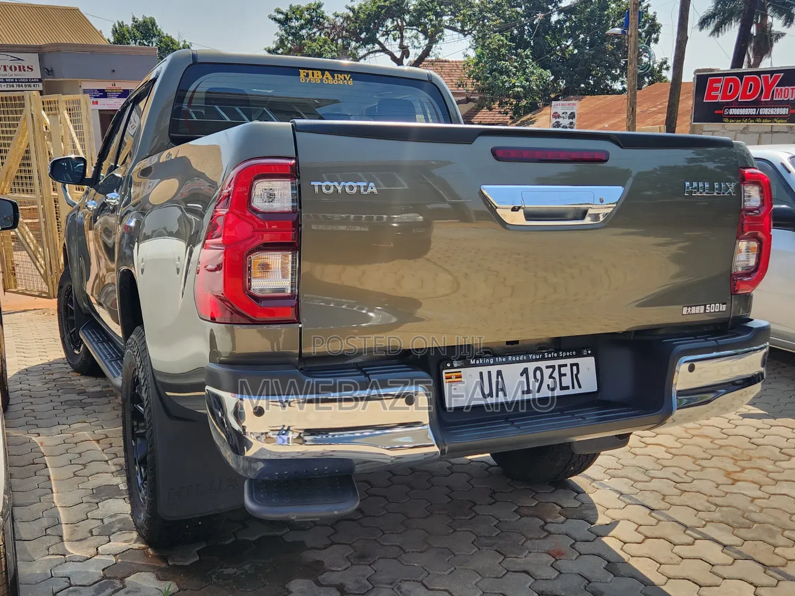 Toyota Hilux 2022 Green
