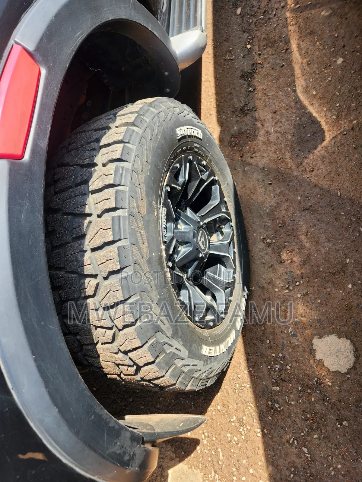 Nissan Navara 2015 Black