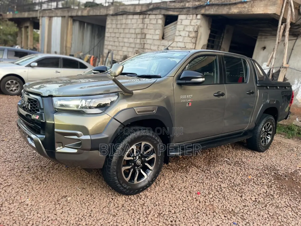 Toyota Hilux Revo Double Cab Deisel 2.8 AWD 2016 Green