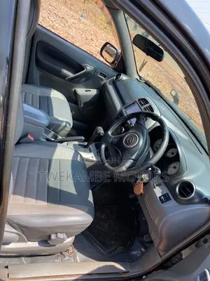 Toyota RAV4 Automatic 2003 Black