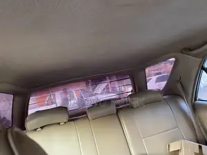 Toyota Harrier 2000 Silver
