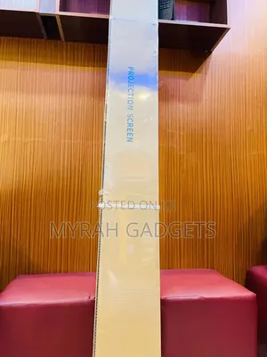 Projection Screen