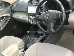 Toyota Vanguard 2008 Gold