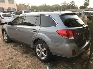 Subaru Outback 2011 Silver