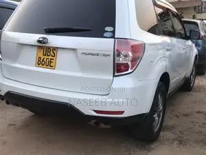 Subaru Forester 2010 White