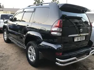 Toyota Land Cruiser Prado 2009 Black