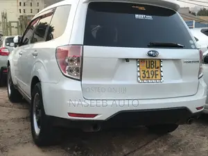 Subaru Forester 2009 White