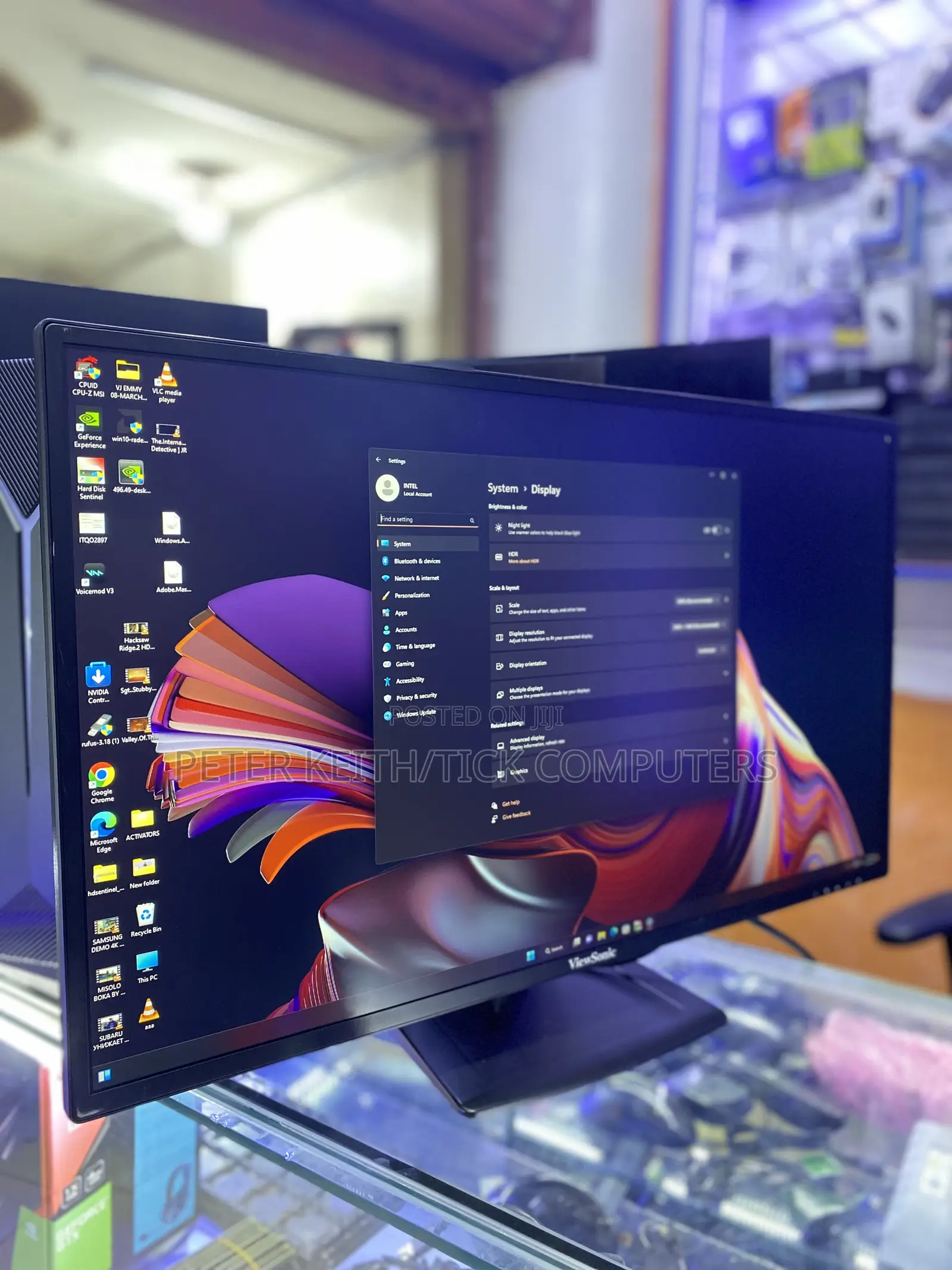 Viewsonic 27-Inch Monitor Featuring a 2560 X 1440p WQHD Resolution