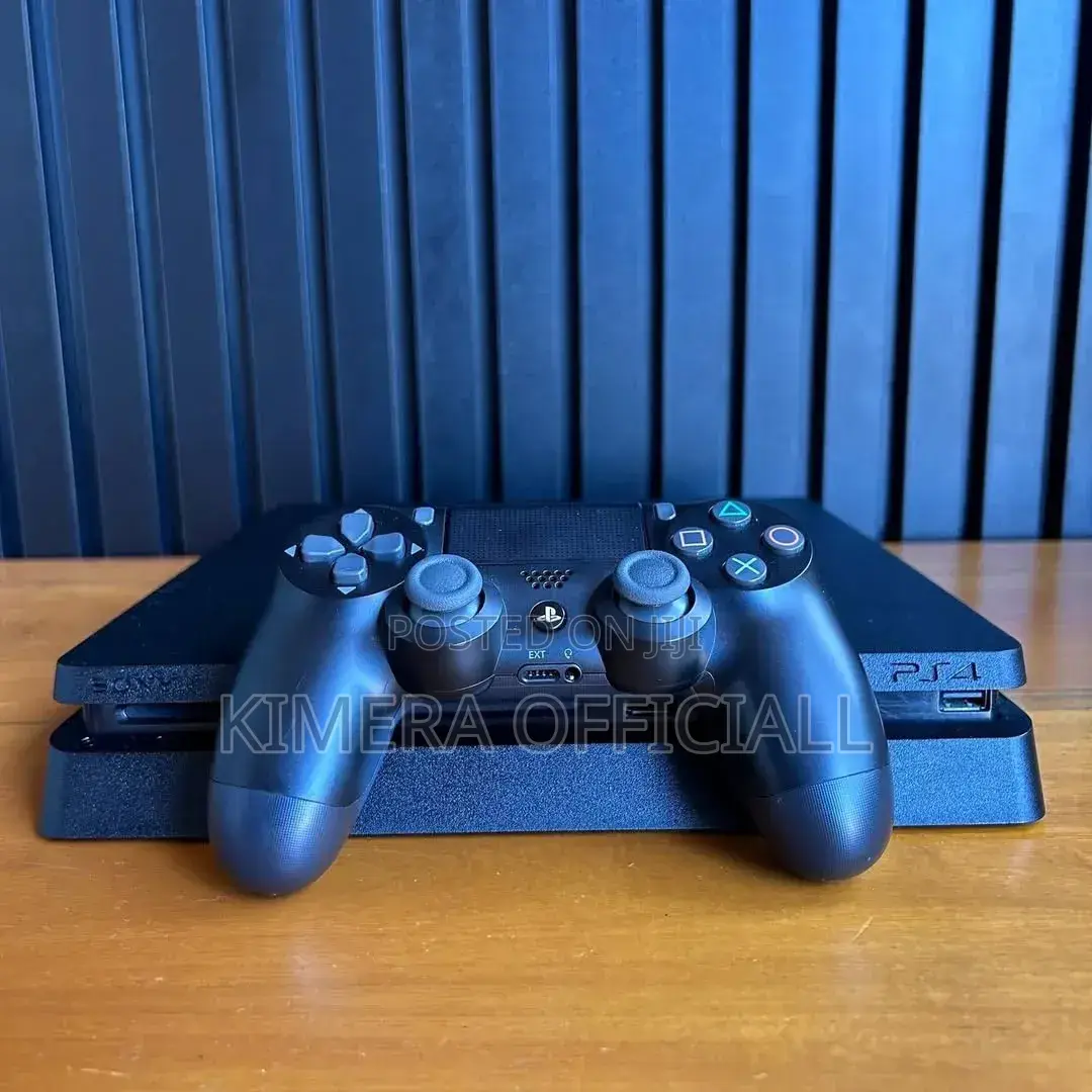 Ps4 Slim With 12 Games and 2 Pads Escape the City Chaos Completely