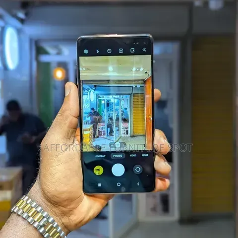 Samsung Galaxy S10 Plus 128 GB Black