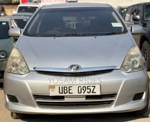 Toyota Wish 2007 Silver