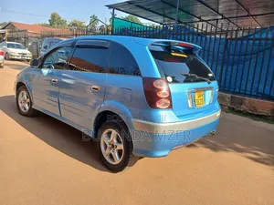 Toyota Nadia 2002 Blue
