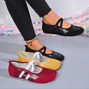 Women's Crossed Toe Ballet Shoes