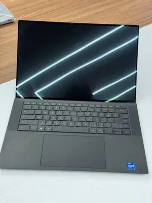 Laptop Dell Precision 5560 16GB Intel Core i7 SSD 512GB