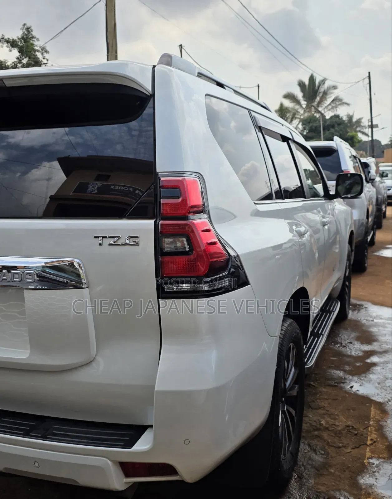 Toyota Land Cruiser Prado 2020 Pearl