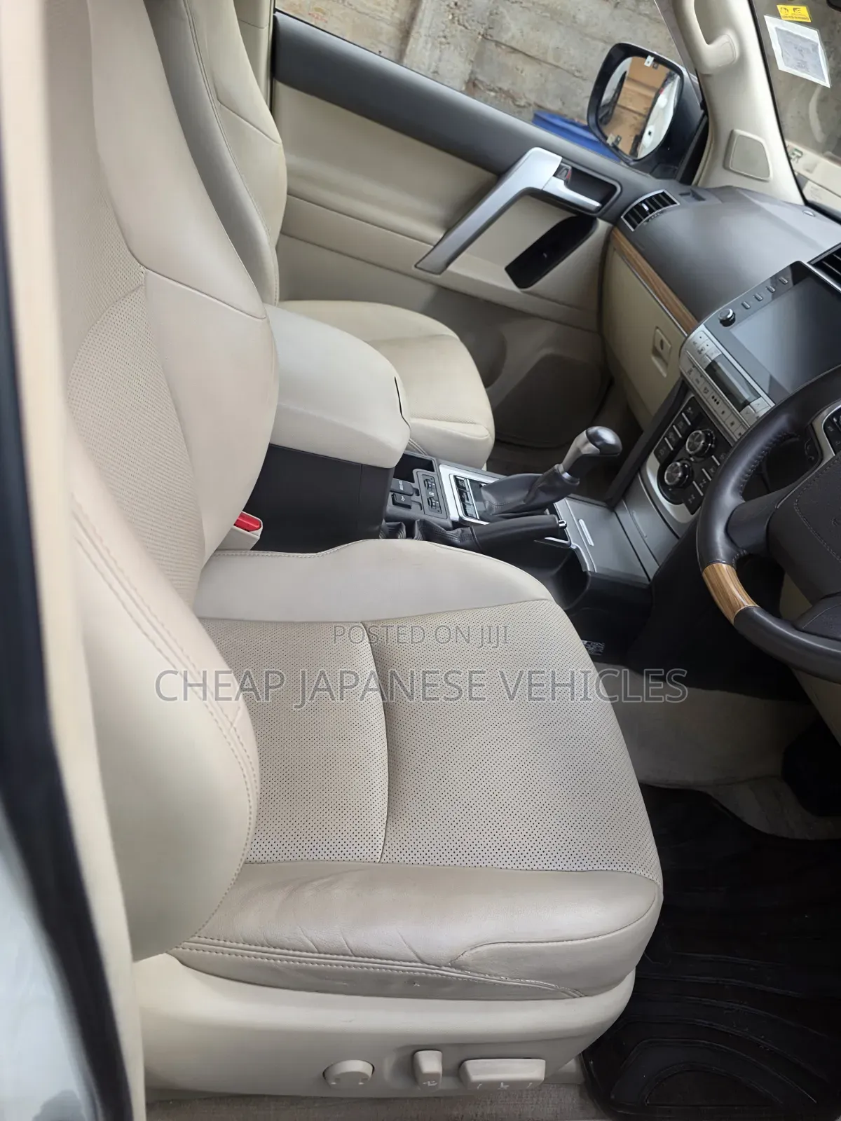 Toyota Land Cruiser Prado 2020 Pearl