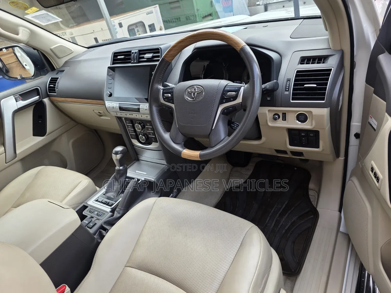 Toyota Land Cruiser Prado 2020 Pearl