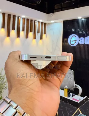New Samsung Galaxy A56 256 GB Green