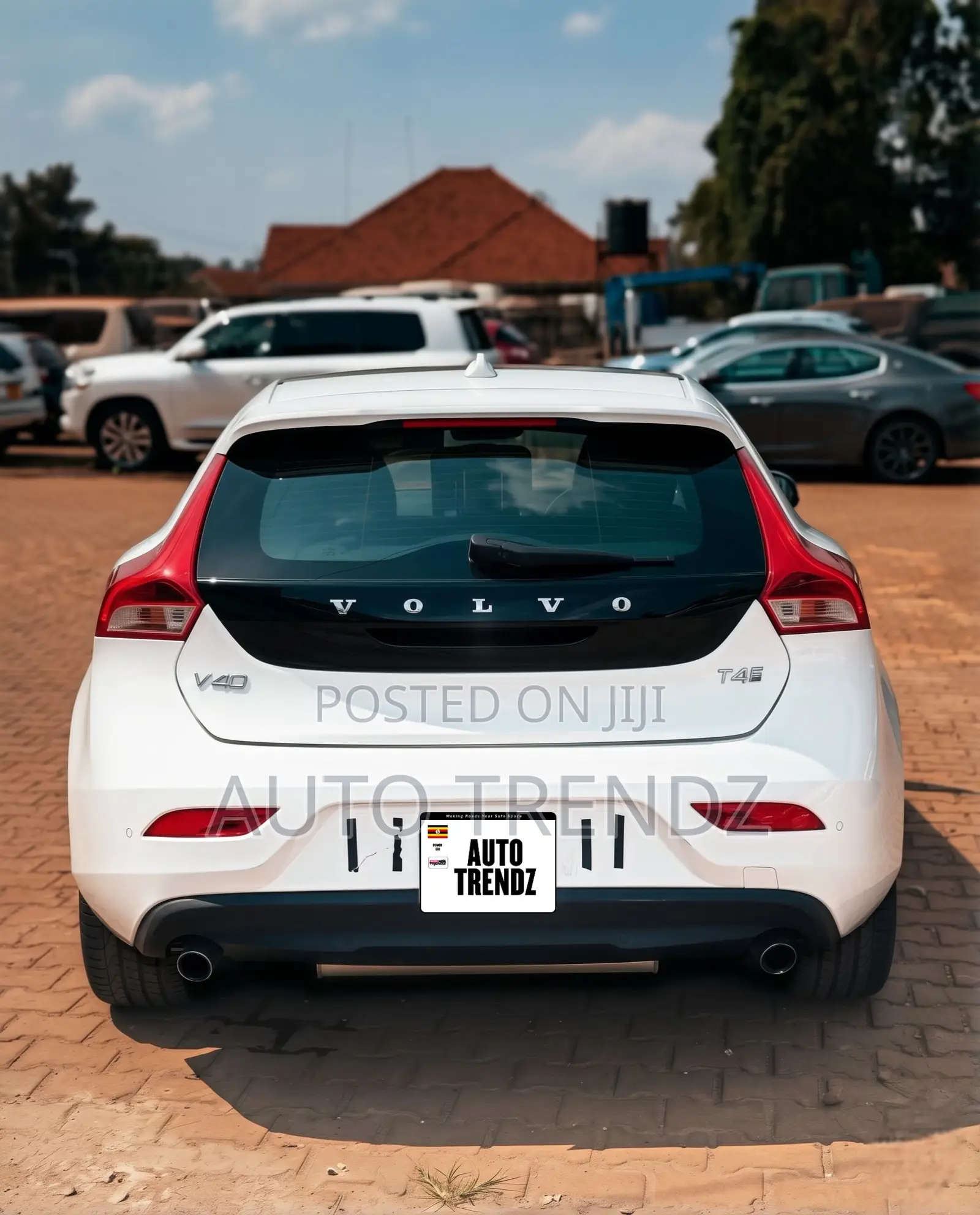Volvo V40 2017 White