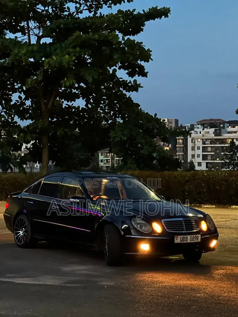 Mercedes-Benz E320 2006 Black