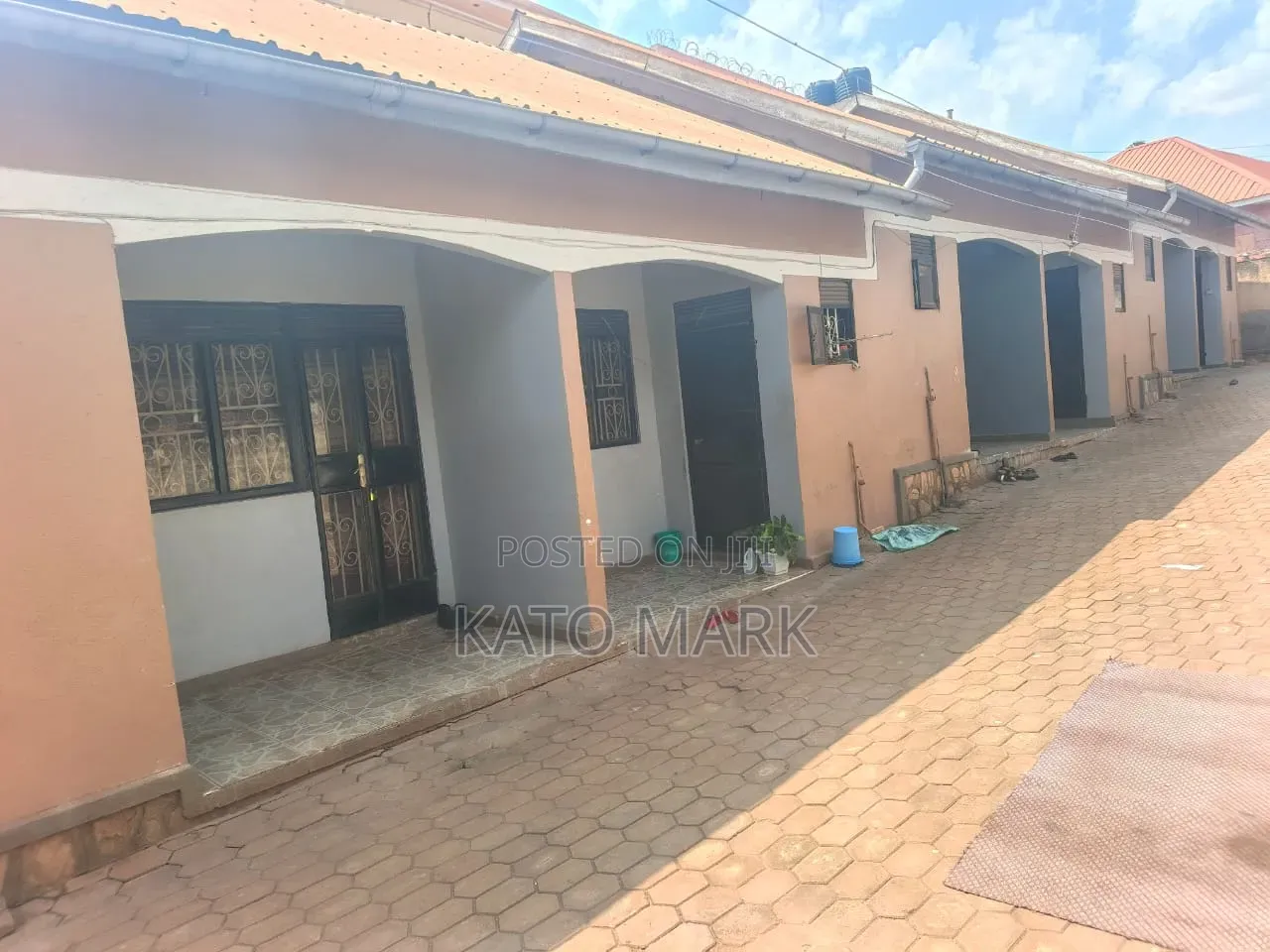 Furnished 2bdrm Apartment in Seeta, Mukono TC for sale