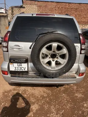 Toyota Land Cruiser 2002 Silver
