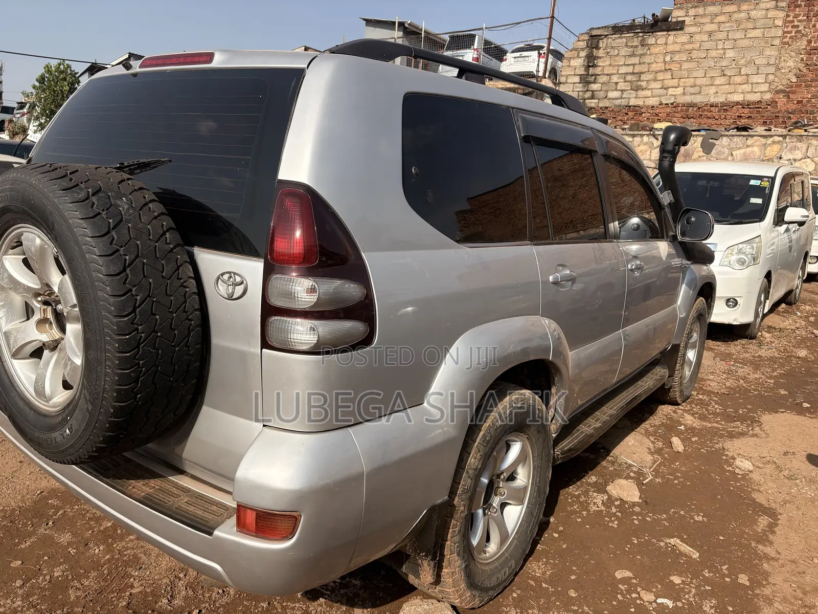 Toyota Land Cruiser 2002 Silver
