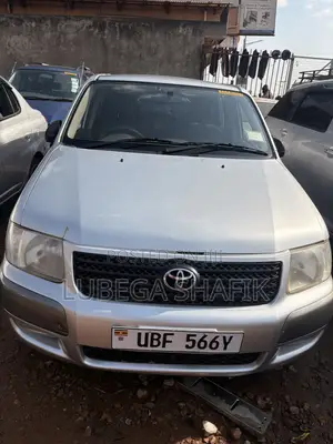 Toyota Succeed 2008 Silver