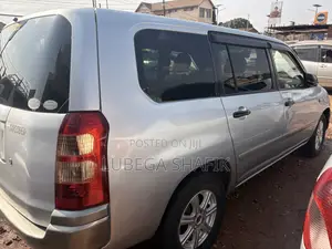 Toyota Succeed 2008 Silver