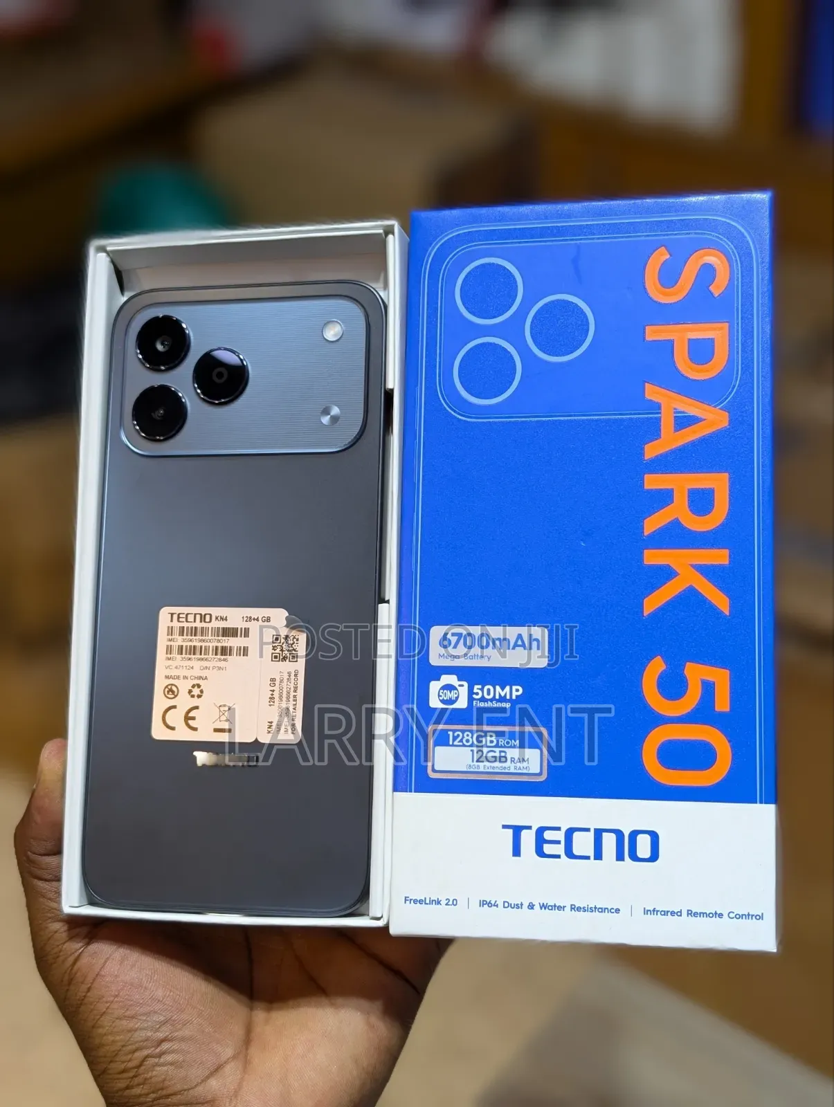 New Tecno Spark 50 128 GB Silver