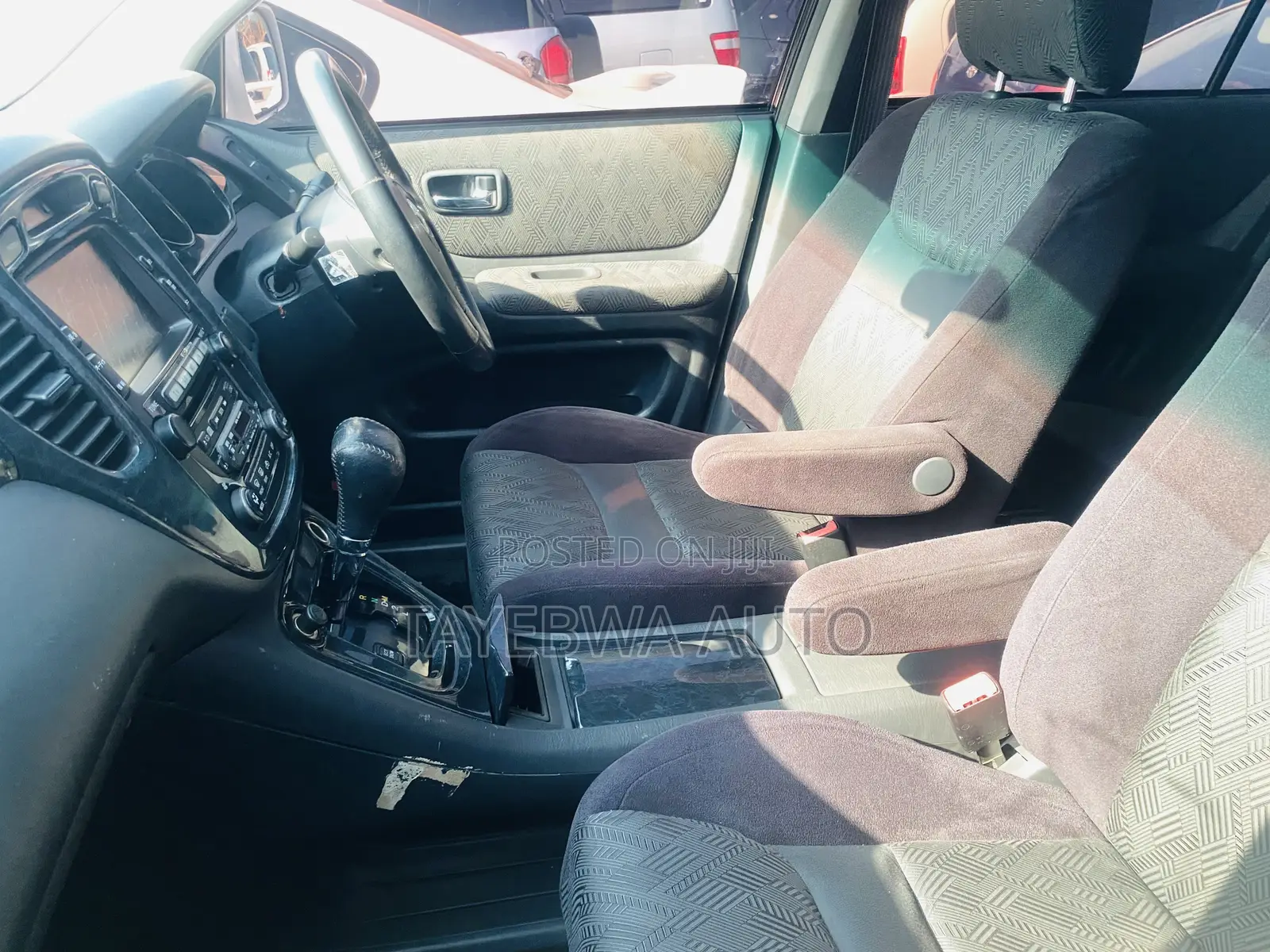 Toyota Kluger 2005