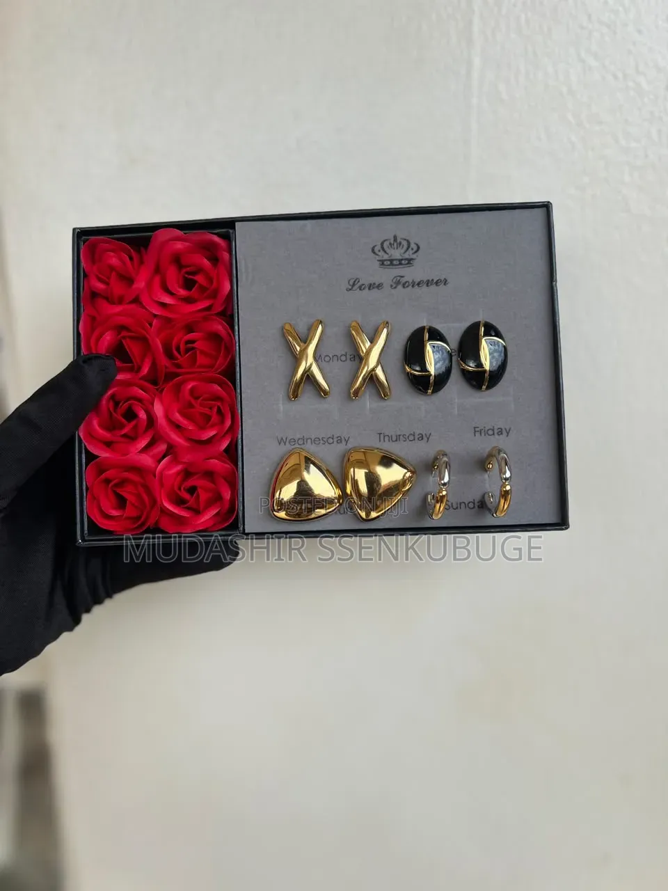 Ladies Necklaces