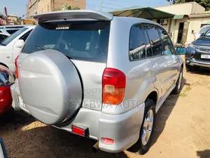 Toyota RAV4 2001