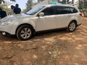 Subaru Outback 2014 White