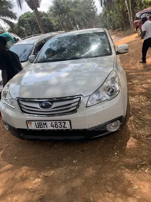 Subaru Outback 2014 White