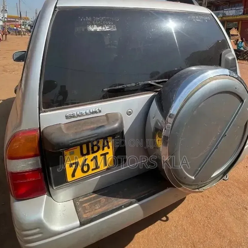 Suzuki Vitara 1998 Silver