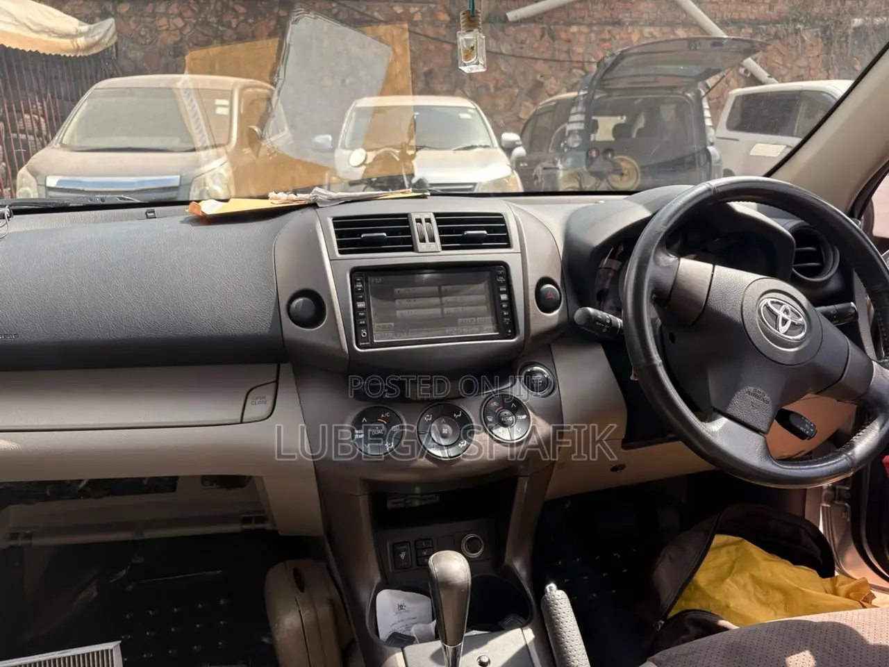 Toyota Vanguard 2008 Silver