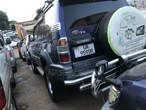 Toyota Land Cruiser Prado 2000 Blue