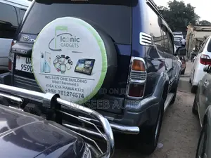 Toyota Land Cruiser Prado 2000 Blue