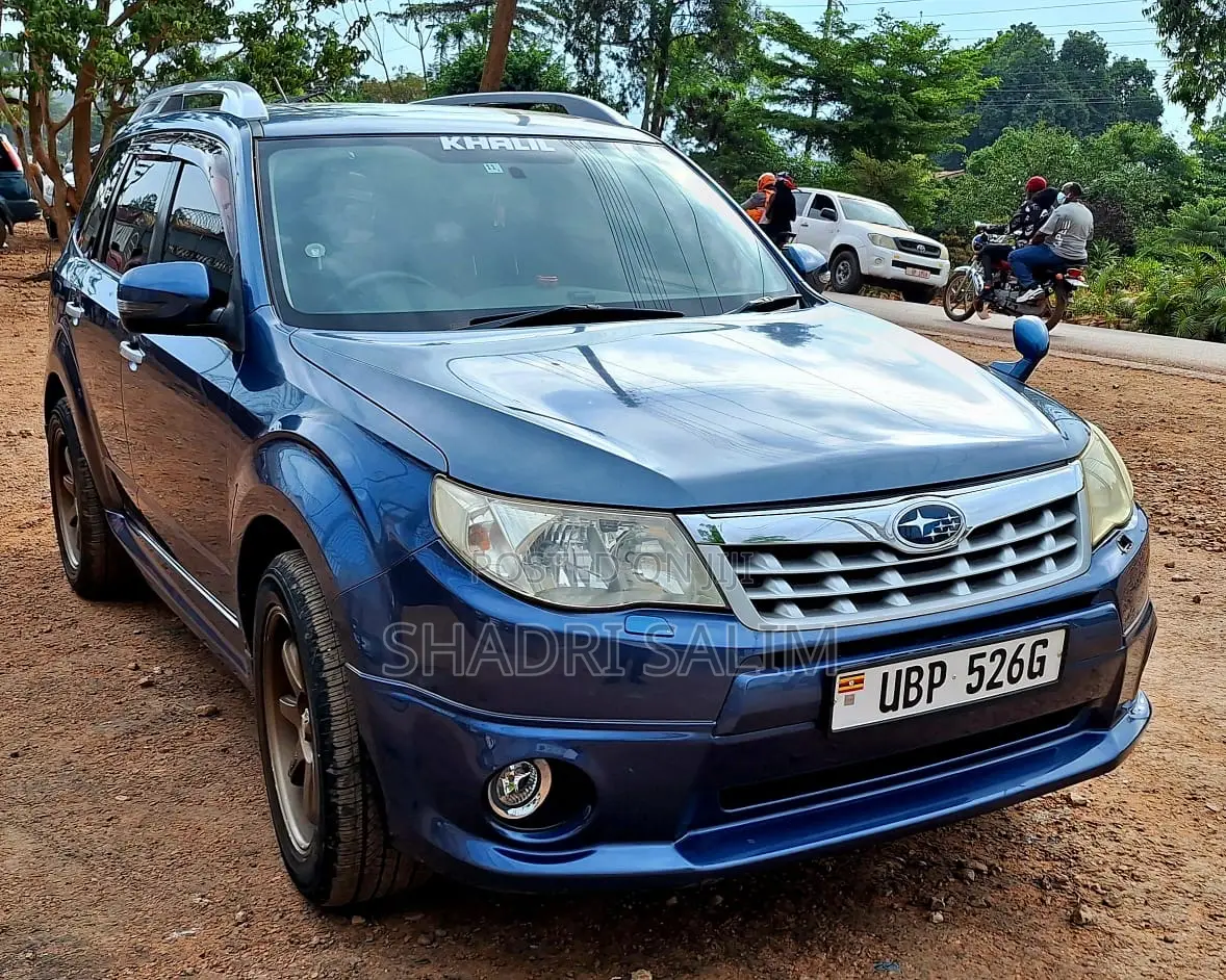 Subaru Forester 2011 Blue
