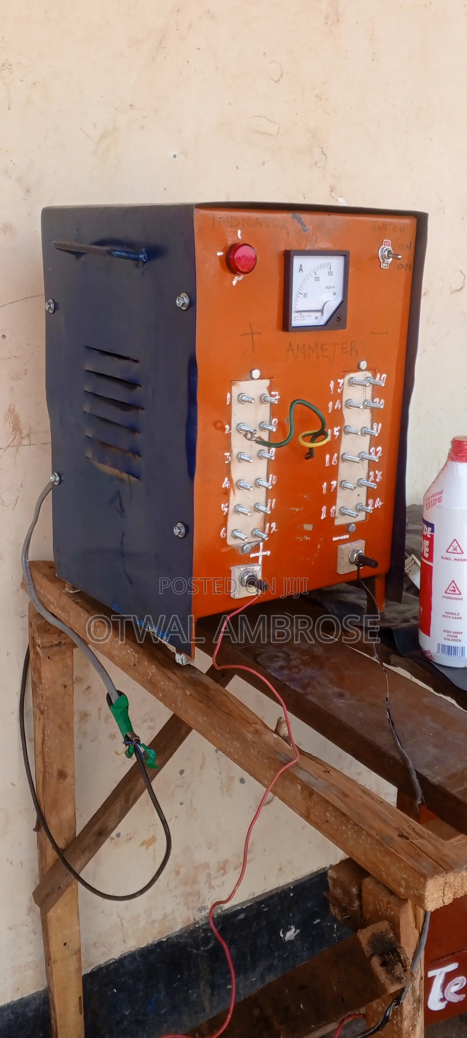 Accumulater Charging Machine