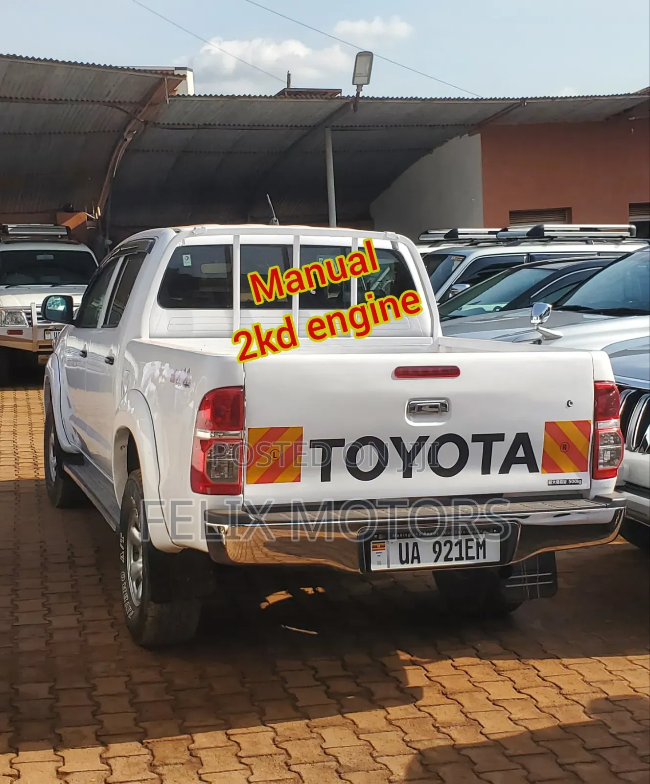 Toyota Hilux 2013 White