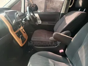 Toyota Noah 2011 Black