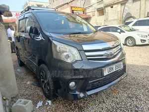 Toyota Noah 2011 Black