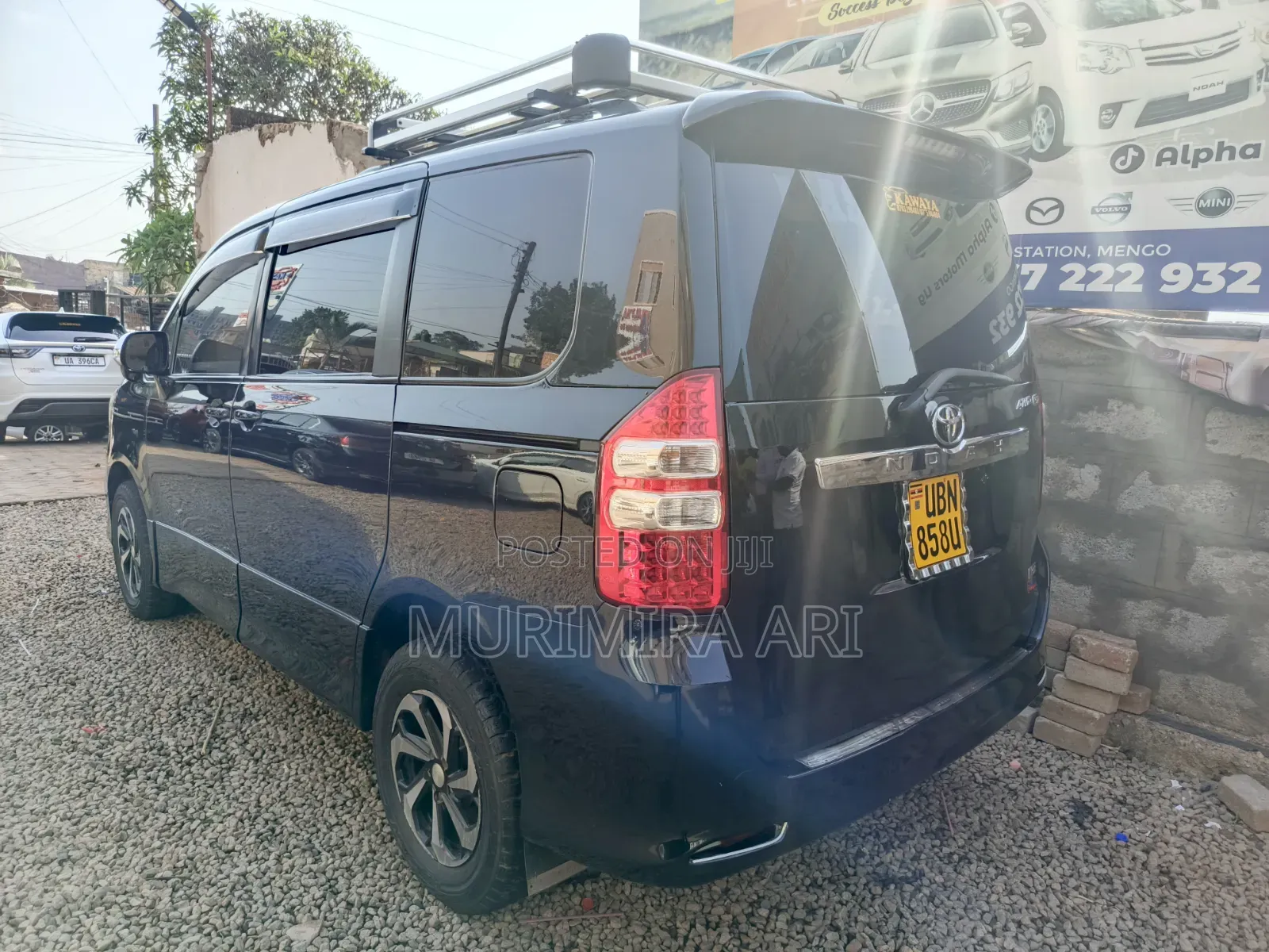 Toyota Noah 2011 Black